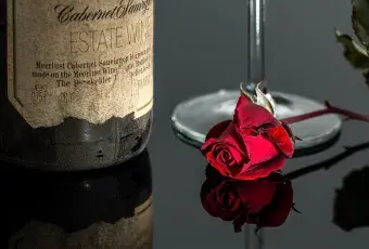 Wino i Róża 