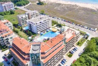 Widok na kompleks z góry / Prestiż City