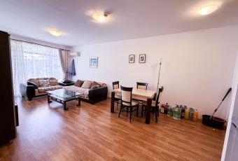 Salon, kuchnia 