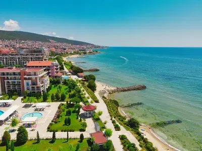 widok na morze i plażę 
