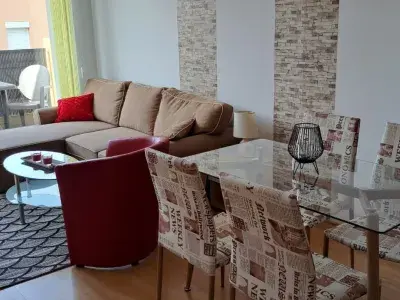 Pokój dzienny z meblami