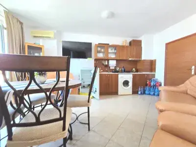 salon z aneksem kuchennym