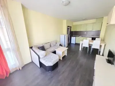 Dwupokojowe mieszkanie w kompleksie Astoria 1