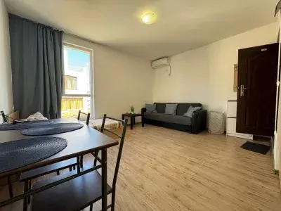 Dwupokojowy apartament w kompleksie Vanilla Garden