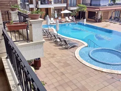 Dwupokojowe mieszkanie w kompleksie Boulevard Sea Residence