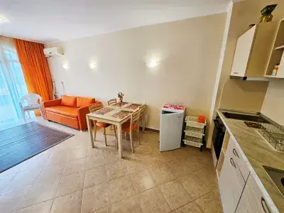 Royal Sun | Dwupokojowy apartament w nowoczesnym kompleksie na Słonecznym Brzegu