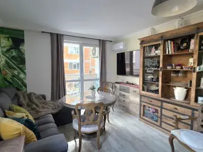 salon, strefa kuchenna i jadalnia