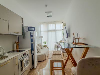 Salon z meblami Admiral