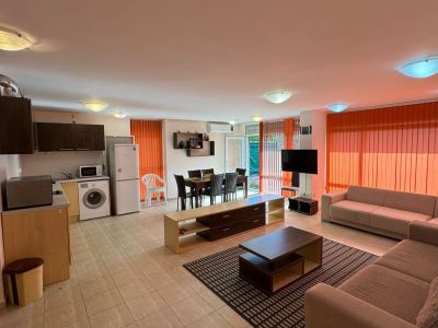 Sun City 2 | Przestronny trzypokojowy apartament nad morzem w Słonecznym Brzegu
