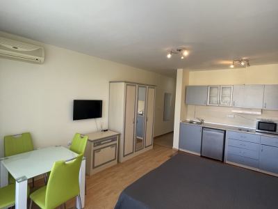 Riviera Fort Beach | Studio nad morzem 41 m² na 3. piętrze z widokiem na basen