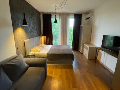 Sunny View Central | Studio w dzielnicy Fregata, Słoneczny Brzeg — 5 minut do plaży Cacao Beach
