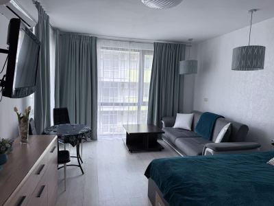 apartament w kompleksie San Gate