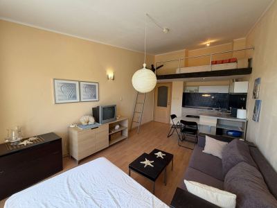  studio o powierzchni 50 m²