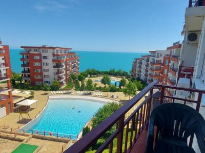 Widok na morze z balkonu