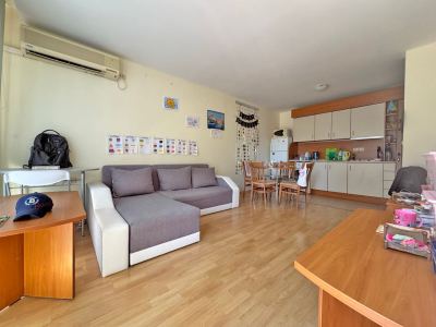 Salon, kuchnia 