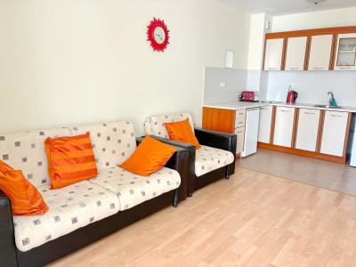 Salon, kuchnia 