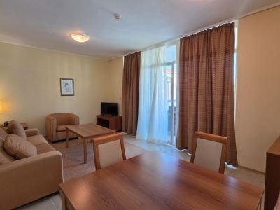 Salon, kuchnia 