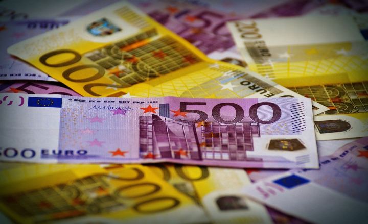 Euro banknot