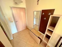 Przedpokój z szafą