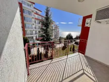 Widok na morze z tarasu
