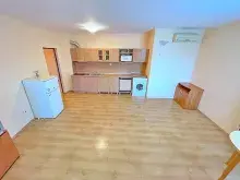 Aneks z pralką i lodówką