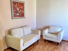 Sofę w pokoju dziennym