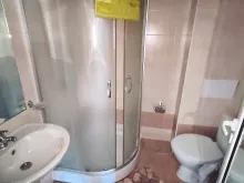 Łazienka z toaletą