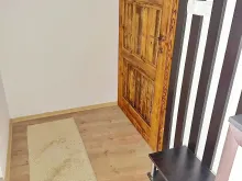 Przedpokój z szafą