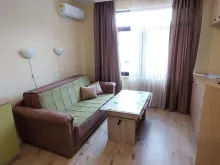 Pokój dzienny z meblami