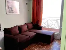 sofa w salonie