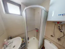 Kabina prysznicowa i bojler