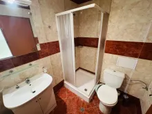 Kabina prysznicowa i sedes