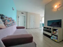 Sofa i telewizor