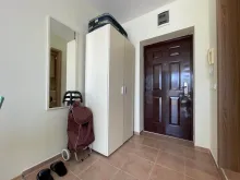 szafa w przedpokoju