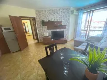 ława z krzesłami