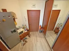 lodówka, mikrofala, szafa