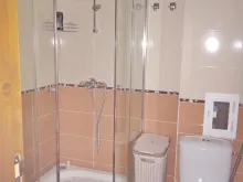 Kabina prysznicowa i toaleta