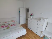 Łóżko w drugiej sypialni