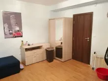 Szafa i lustro