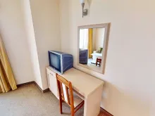 lustro i telewizor