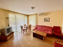 Sofa, Stolik, telewizor