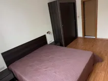 Szafa i łóżko