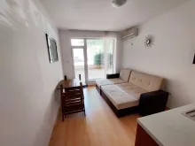 Sofa i stół