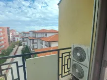 Taras