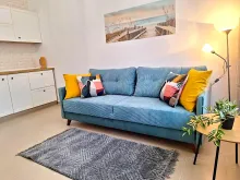 Sofa, obraz, dywan