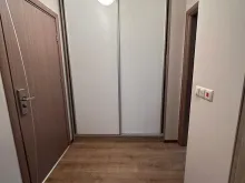 szafa na przedpokoju
