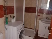 pralka automayczna, prysznic, umywalka