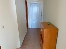 Przedpokój z szafką
