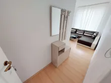 szafka z wieszakiem