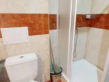 kabina prysznicowa, toaleta